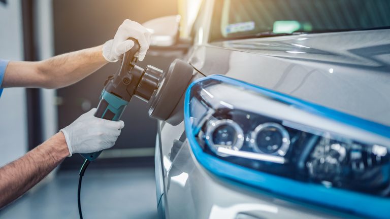 Polimento automotivo: o que é importante saber para oferecer o melhor serviço